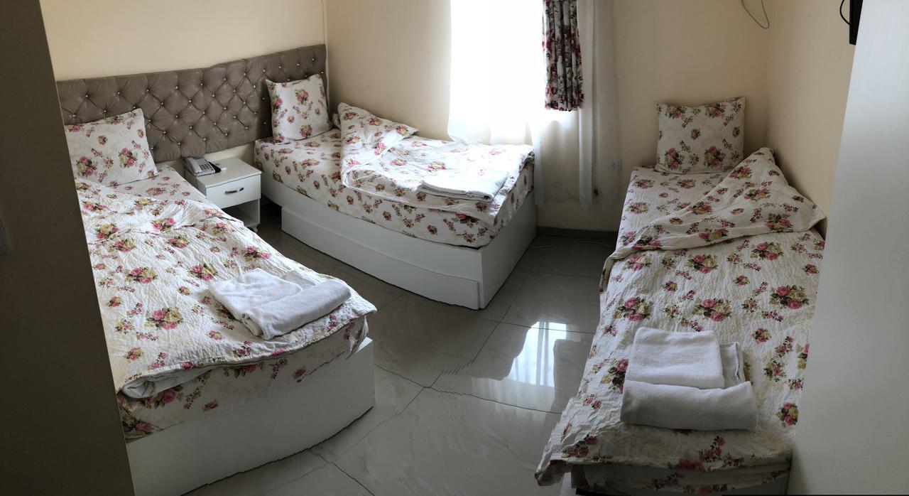Hotel Living Suto Orizari المظهر الخارجي الصورة